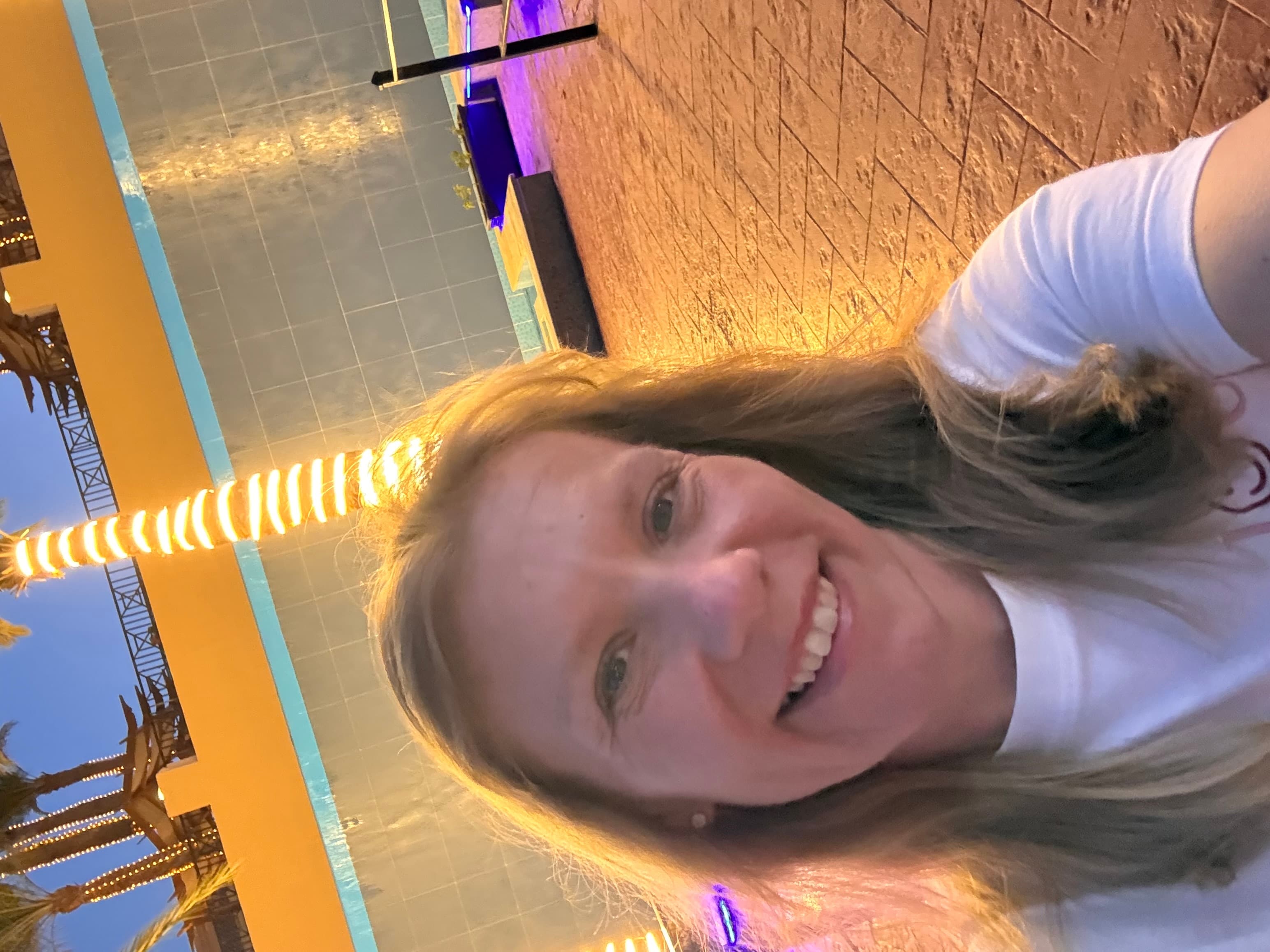 Yvonne - Yvonnegebendorfer